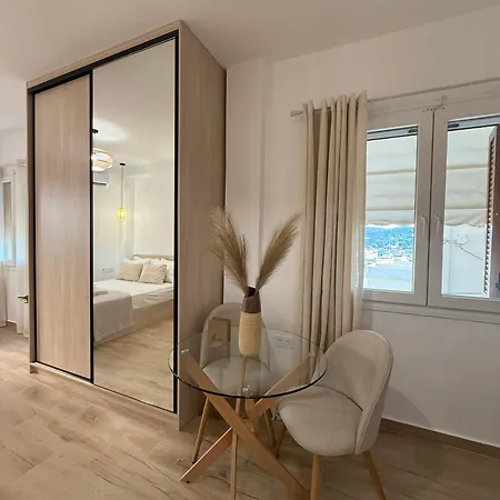 Calm Joy & J - Pure Apartment *