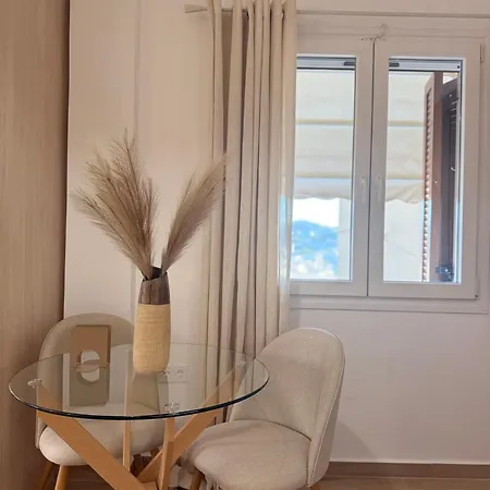 Apartment Calm Joy & J - Pure